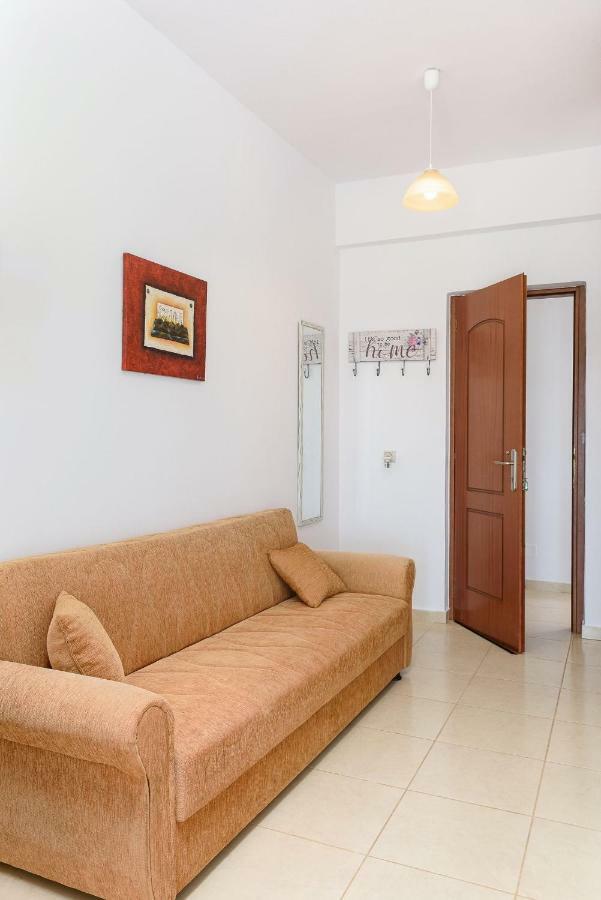 Coral Sea Studio Kokkinos Pirgos Luaran gambar