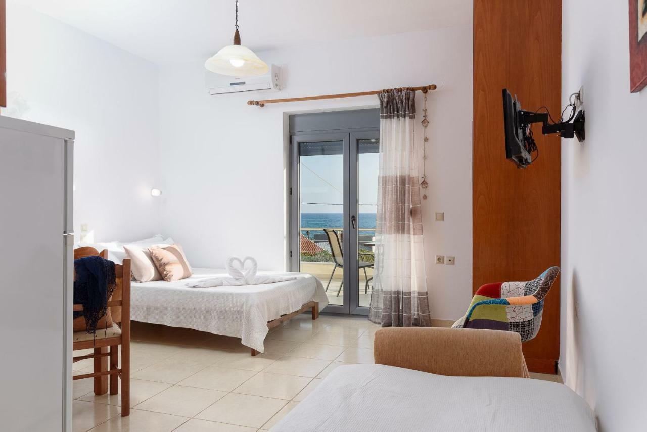 Coral Sea Studio Kokkinos Pirgos Luaran gambar